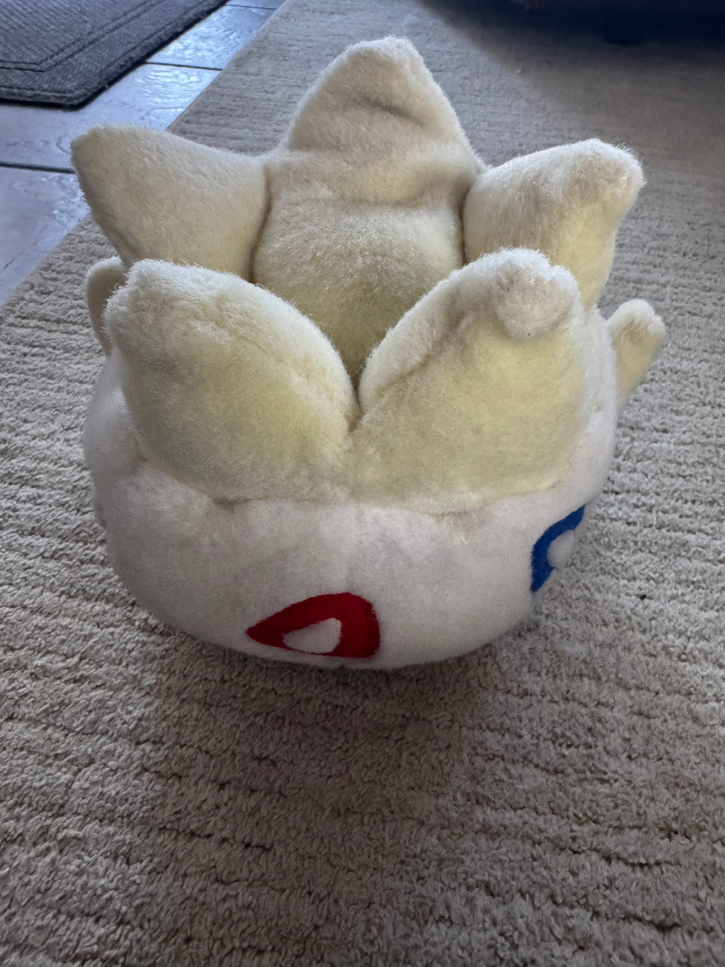 Vintage 1999 TOMY "Oshabeti" Talking Togepi plush from Pokémon (Japanese import)