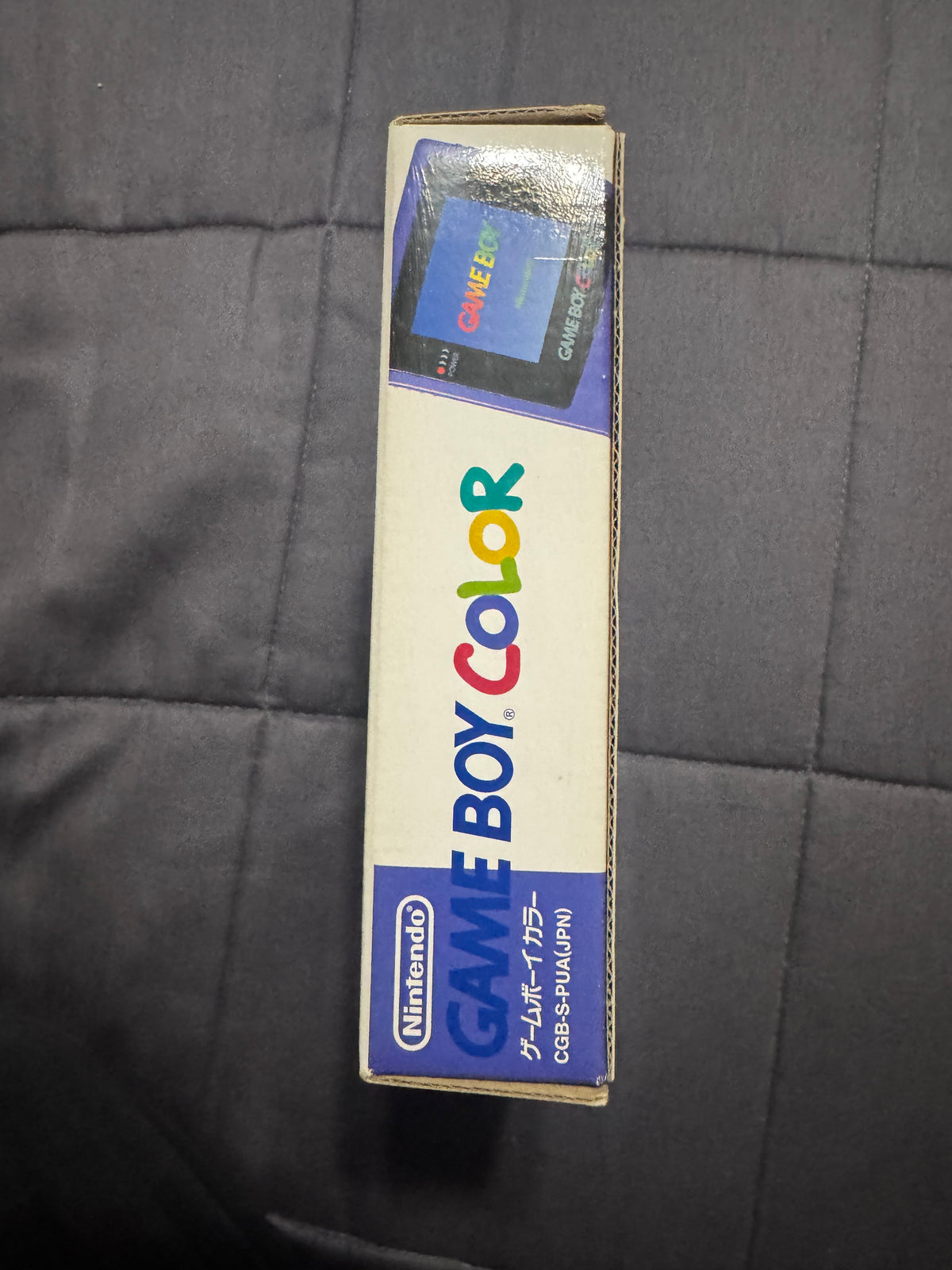 Grape Gameboy Color in original box (no volume)