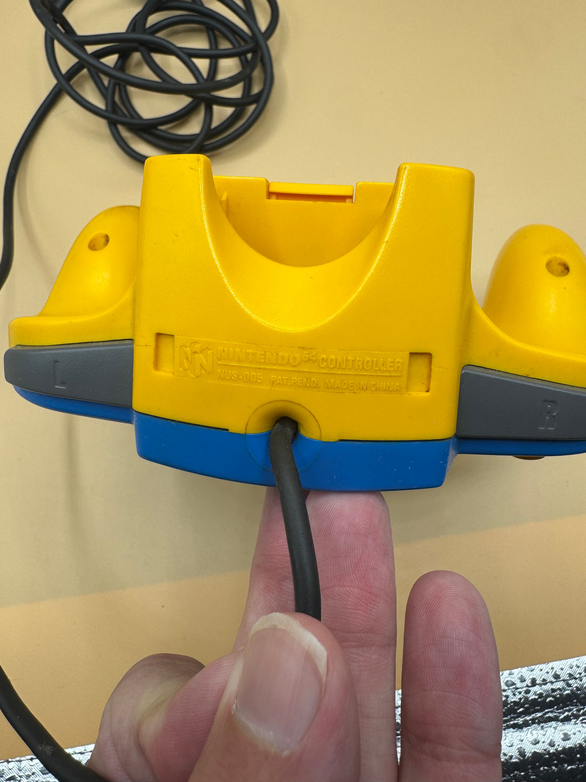 Japanese Import Pikachu Nintendo 64 Controller (Blue & Yellow / NUS-005) CiB