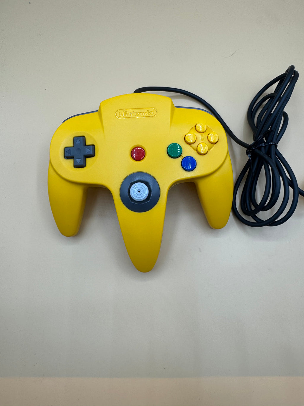 Yellow Nintendo 64 Controller (Japanese import) CiB