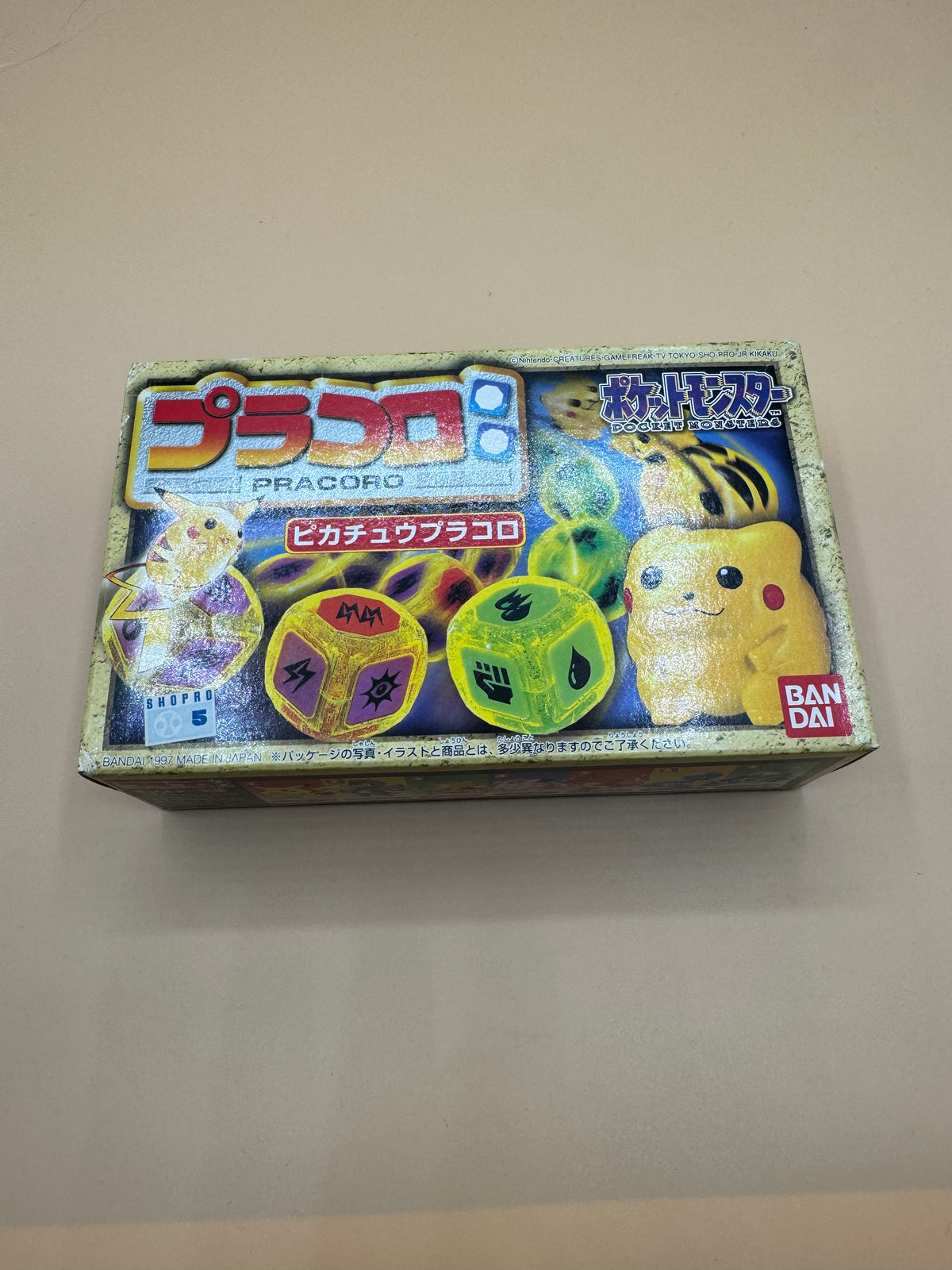 1998 Bandai Pokémon Pracoro (Plakoro) Pikachu Dice Battle Game (Japanese import)