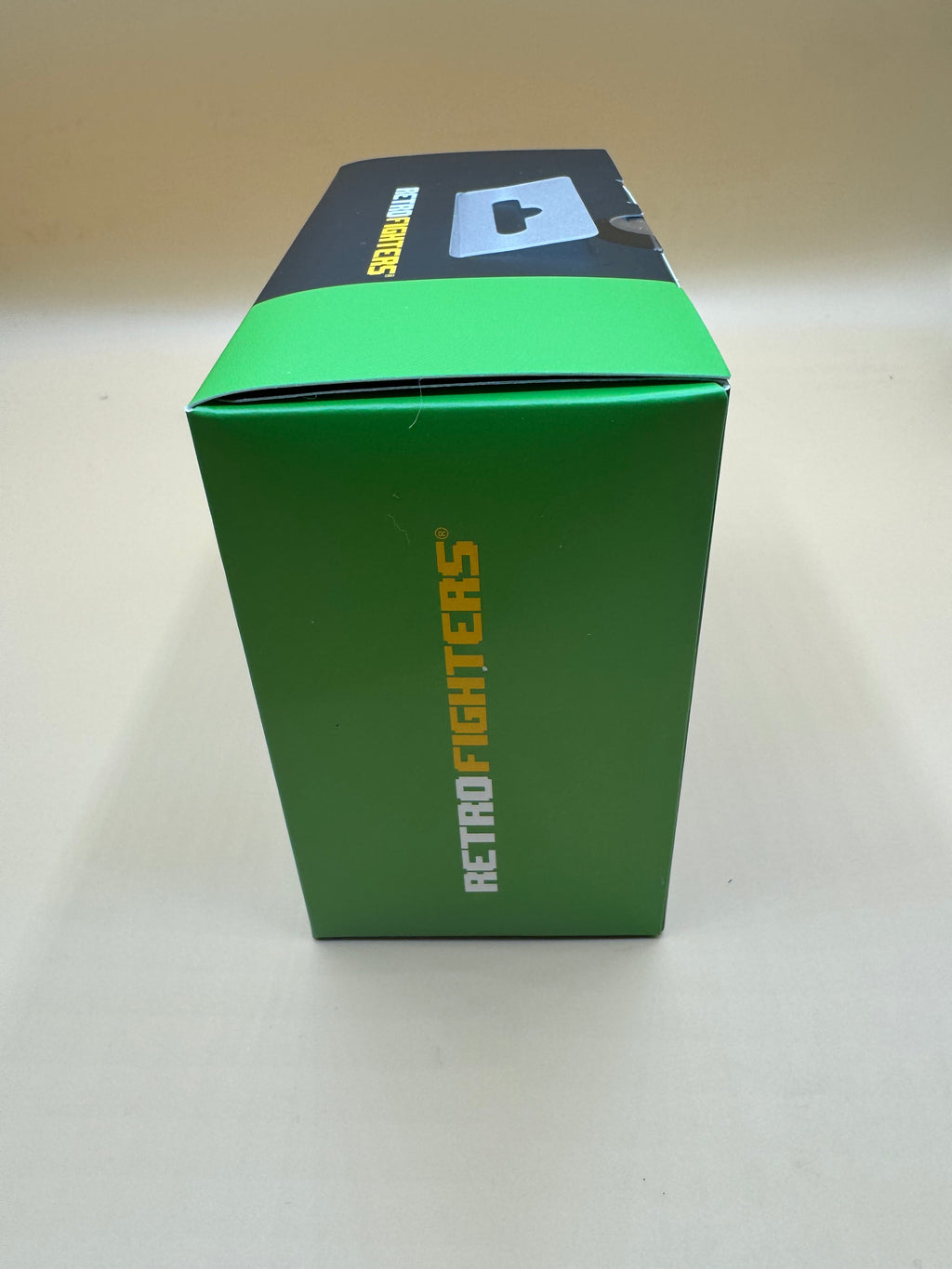 Retro Fighters Brawler64 Wired Gamepad (Extreme Green Limited Edition)