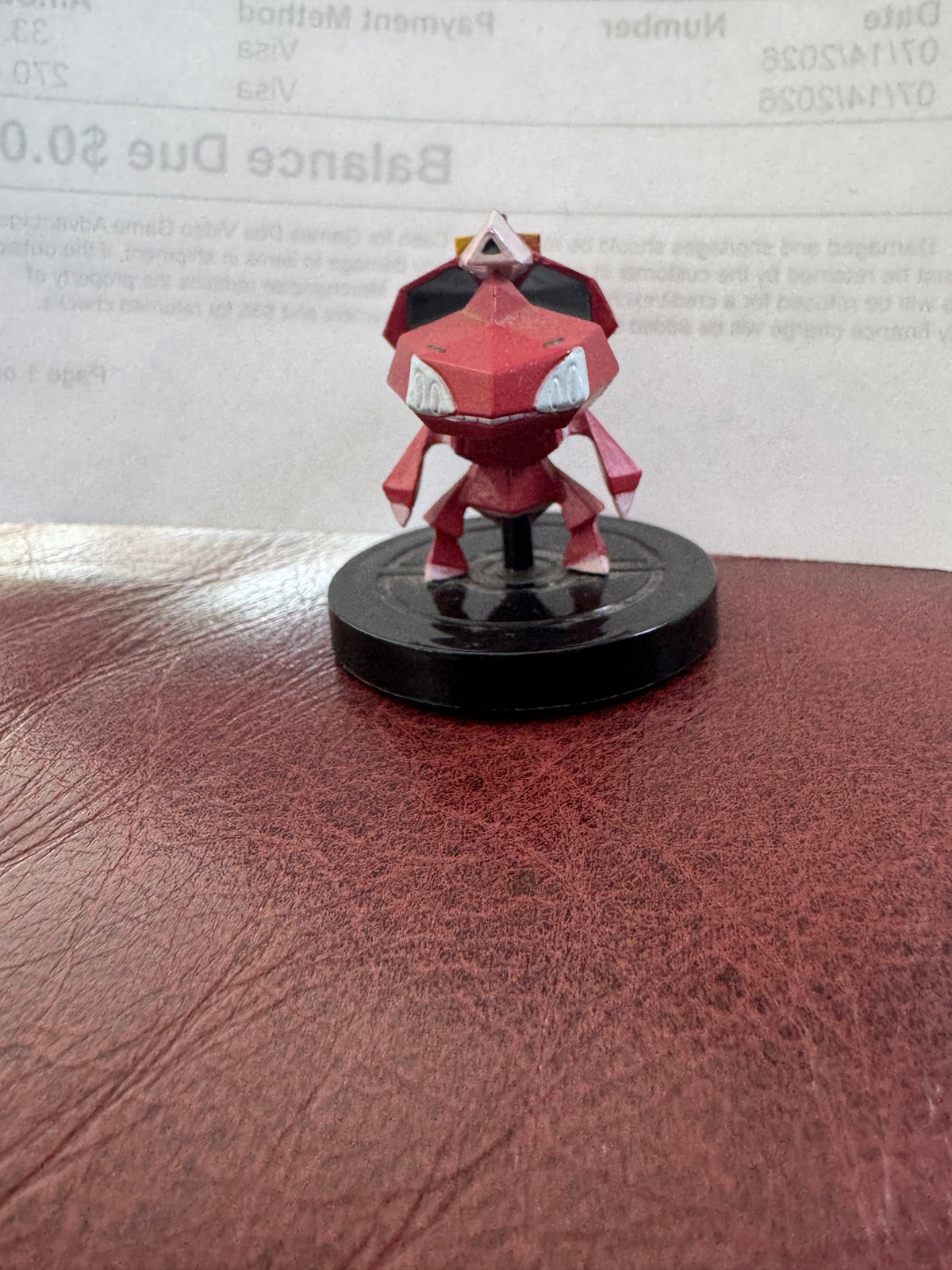 Shiny Genesect Pokémon Rumble U figure