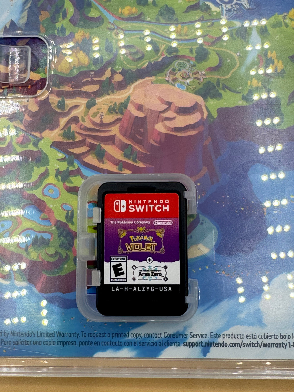 Pokémon Violet + The Hidden Treasure of Area Zero DLC (Nintendo Switch)