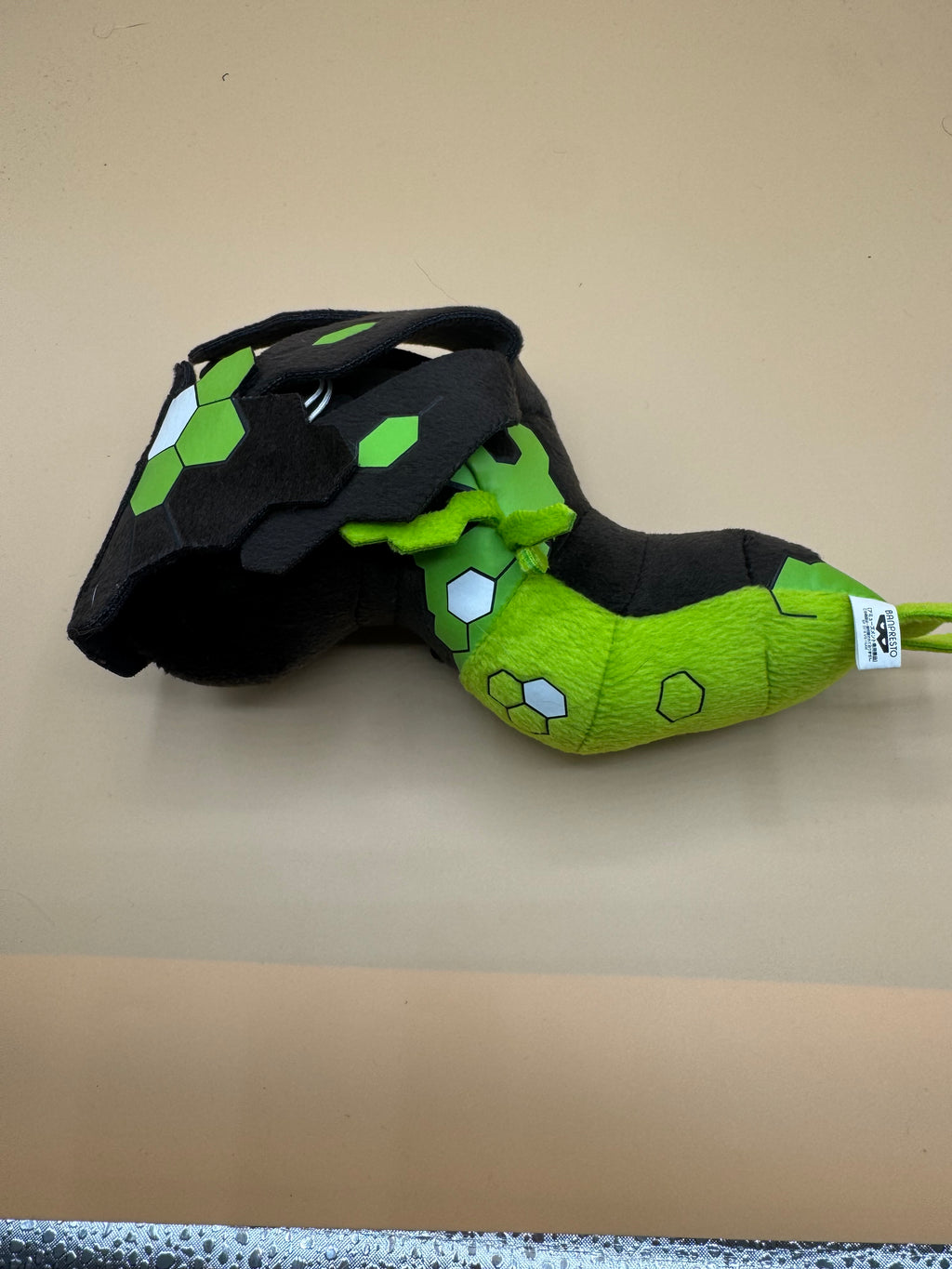 Zygarde 50% Forme Pokémon plush (Japanese import)