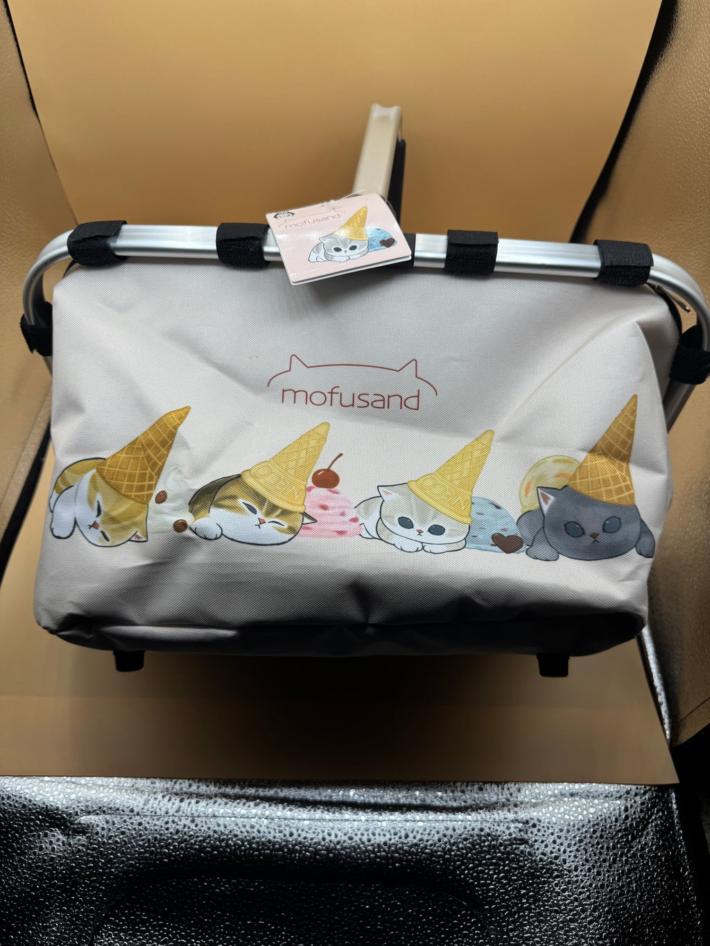 Mofusand Collapsible Picnic Basket (Ice Cream Cone version) Japanese import