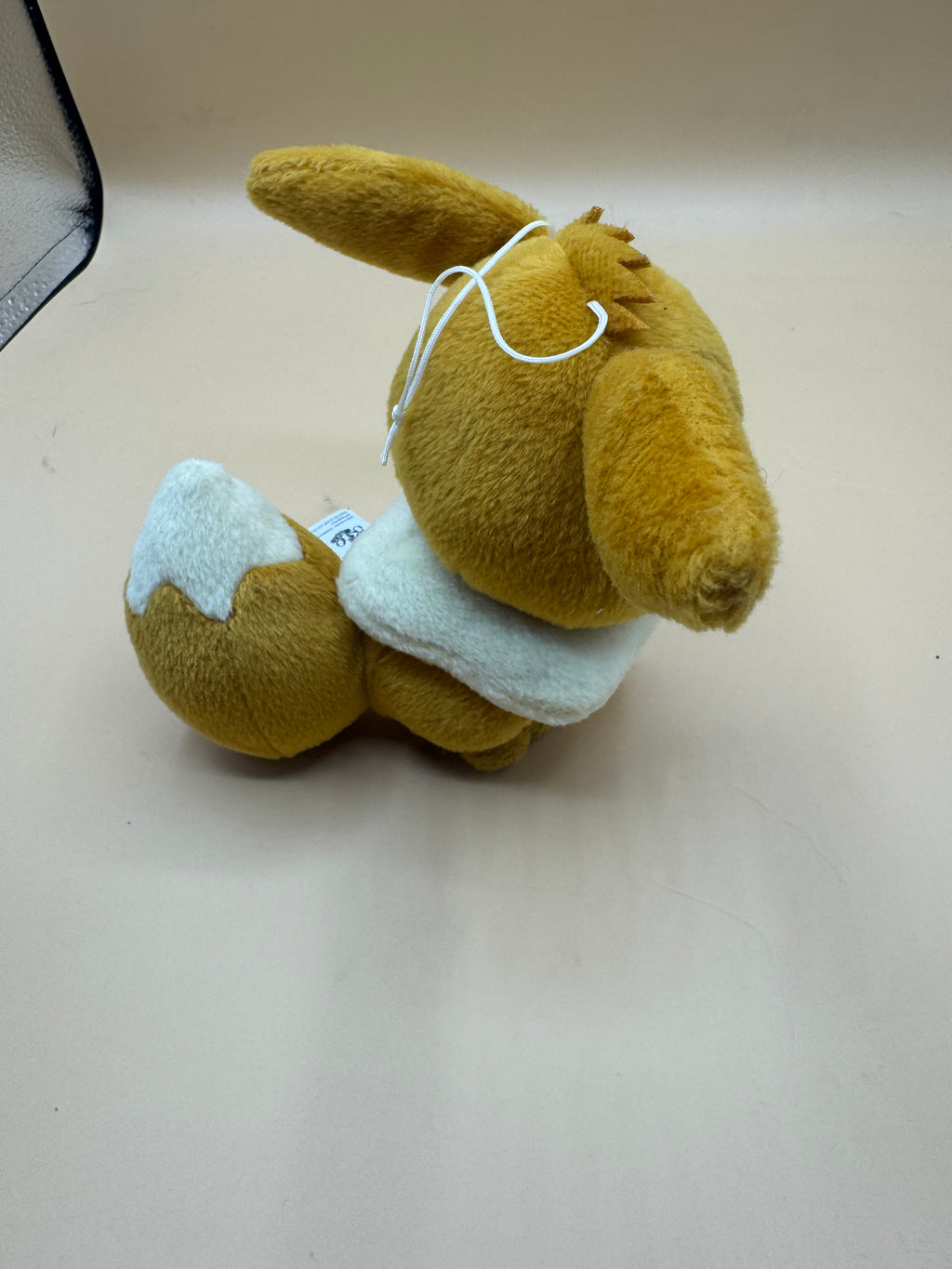 Banpresto Korotto Manmaru Eevee Plush (Japanese import)