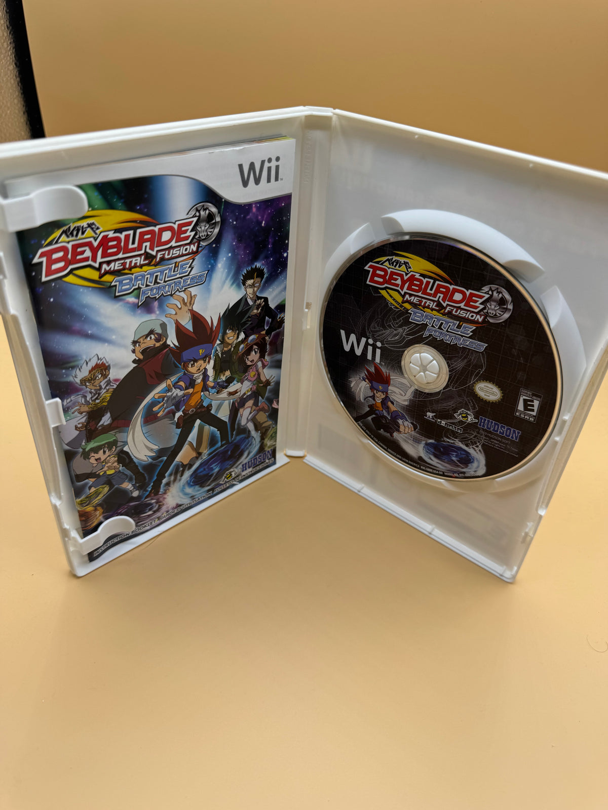 Beyblade Metal Fusion Battle Fortress CiB
