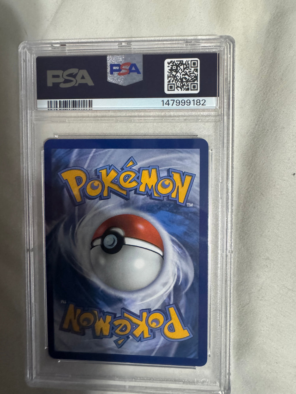 Pokémon TCG: Venasuar Ultra Rare PSA 9
