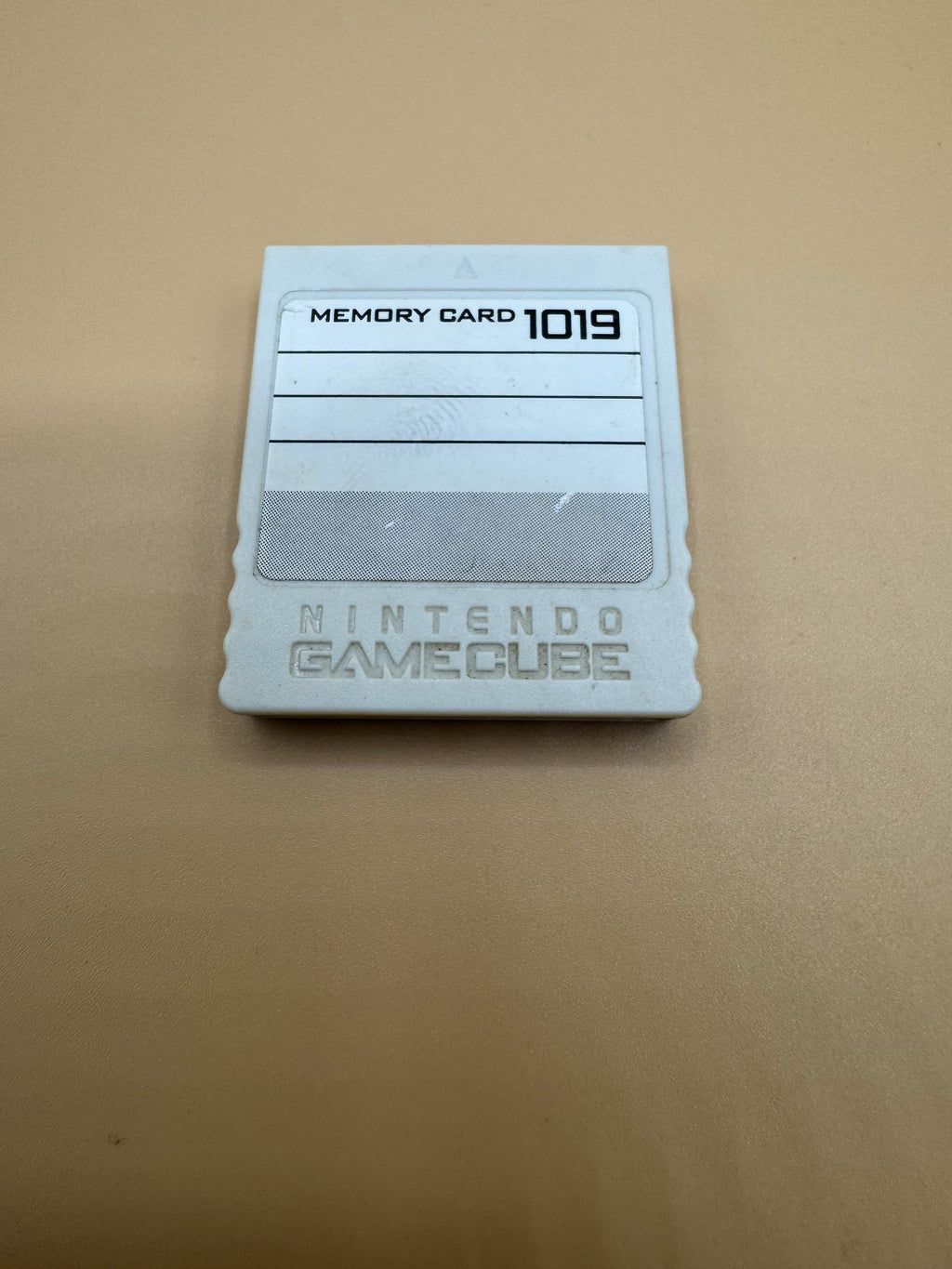 White 1019 Block GameCube Memory Card