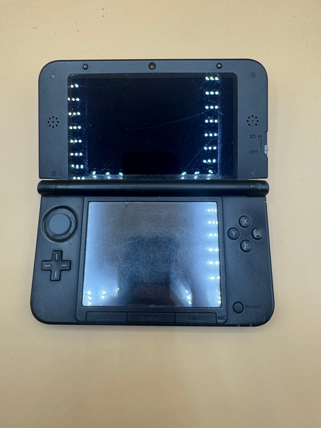 Charizard Special Edition Nintendo 3DS XL/LL (Japanese import)