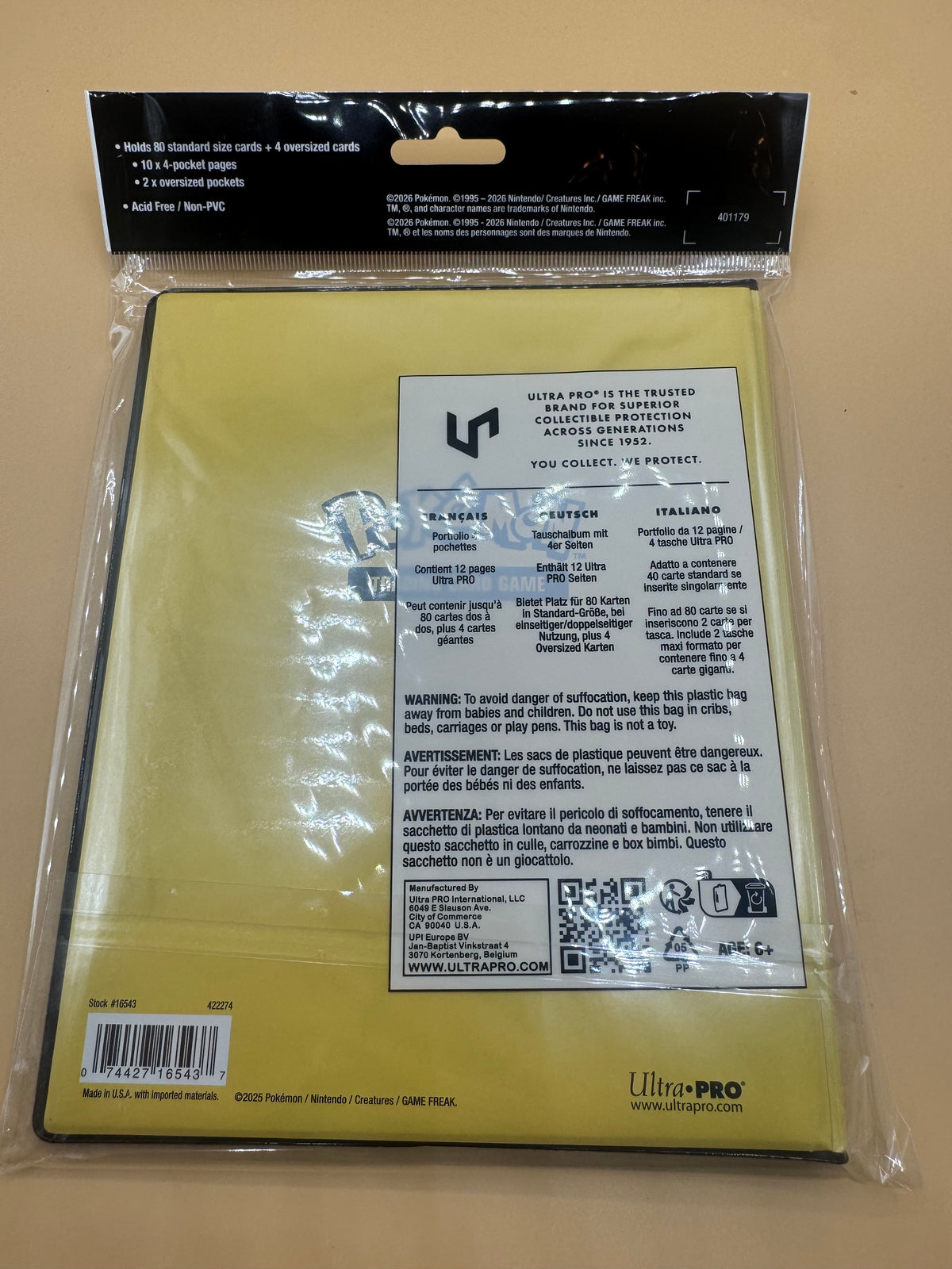 Pokemon TCG Ultra PRO Pokémon Pikachu 4-Pocket Portfolio Binder