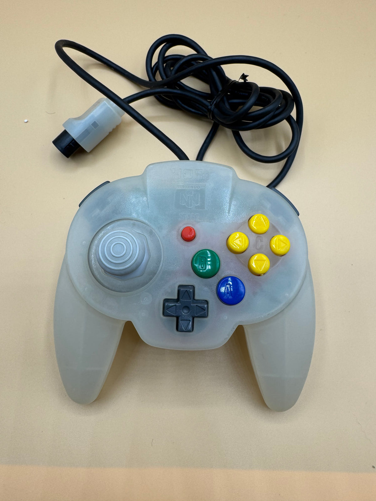 Snow White Clear Hori Mini Pad 64 Controller