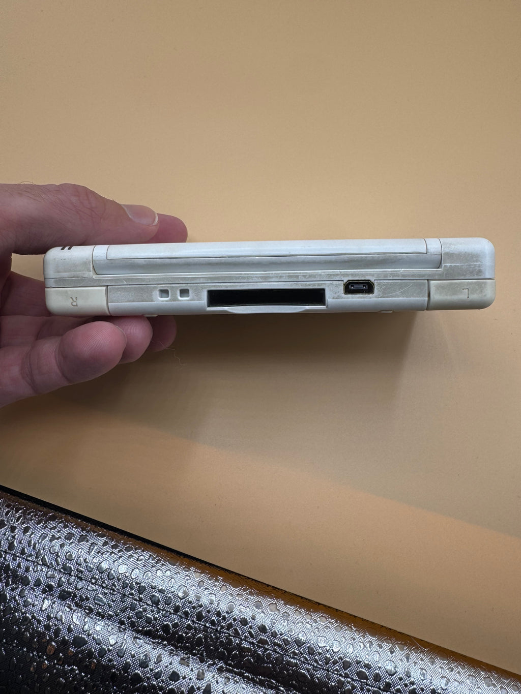 Crystal White Nintendo DS Lite