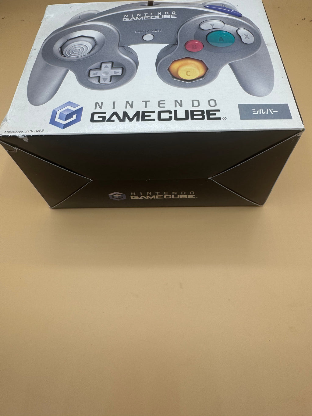 Platinum Nintendo GameCube Controller in original Box (Japanese import)
