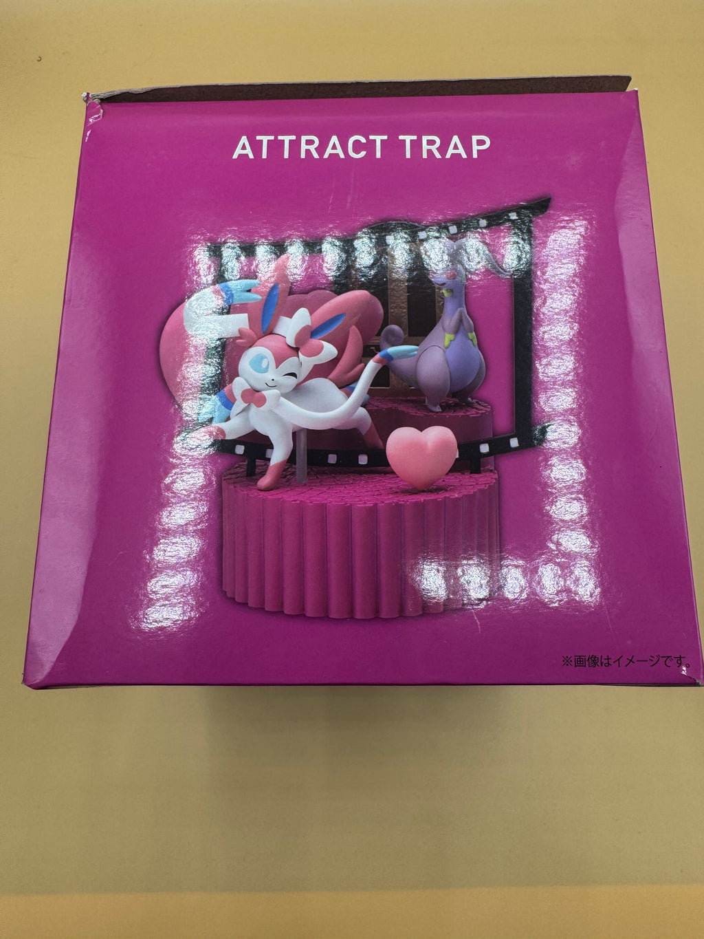 Pokémon Center Original "Midnight Agent -the cinema-" Sylveon Diorama Figure (Japanese import)