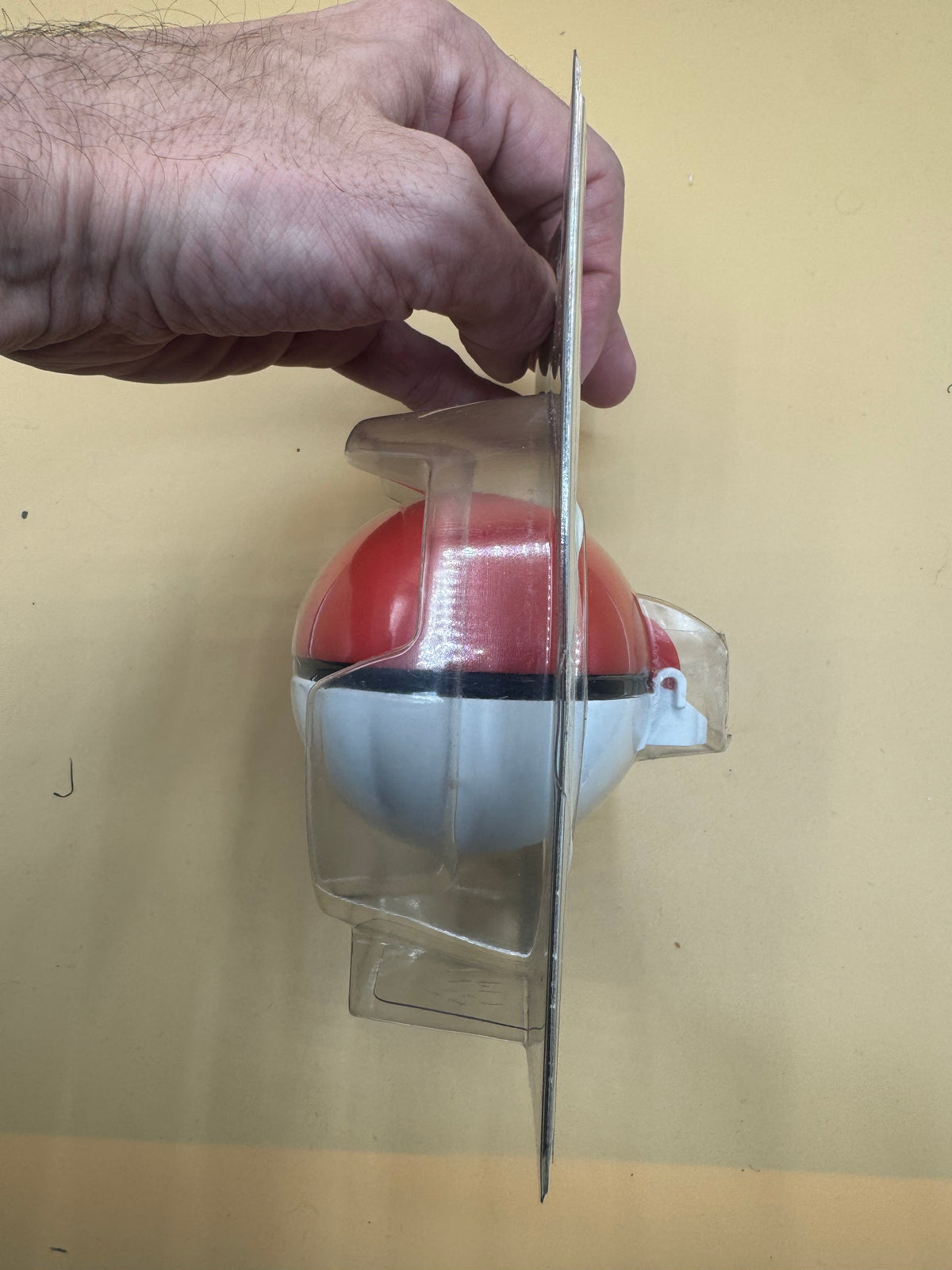 Takara Tomy Moncolle MB-01 (Monster) PokeBall