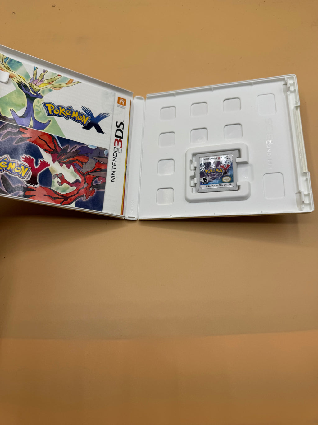 Pokémon Y Version CiB