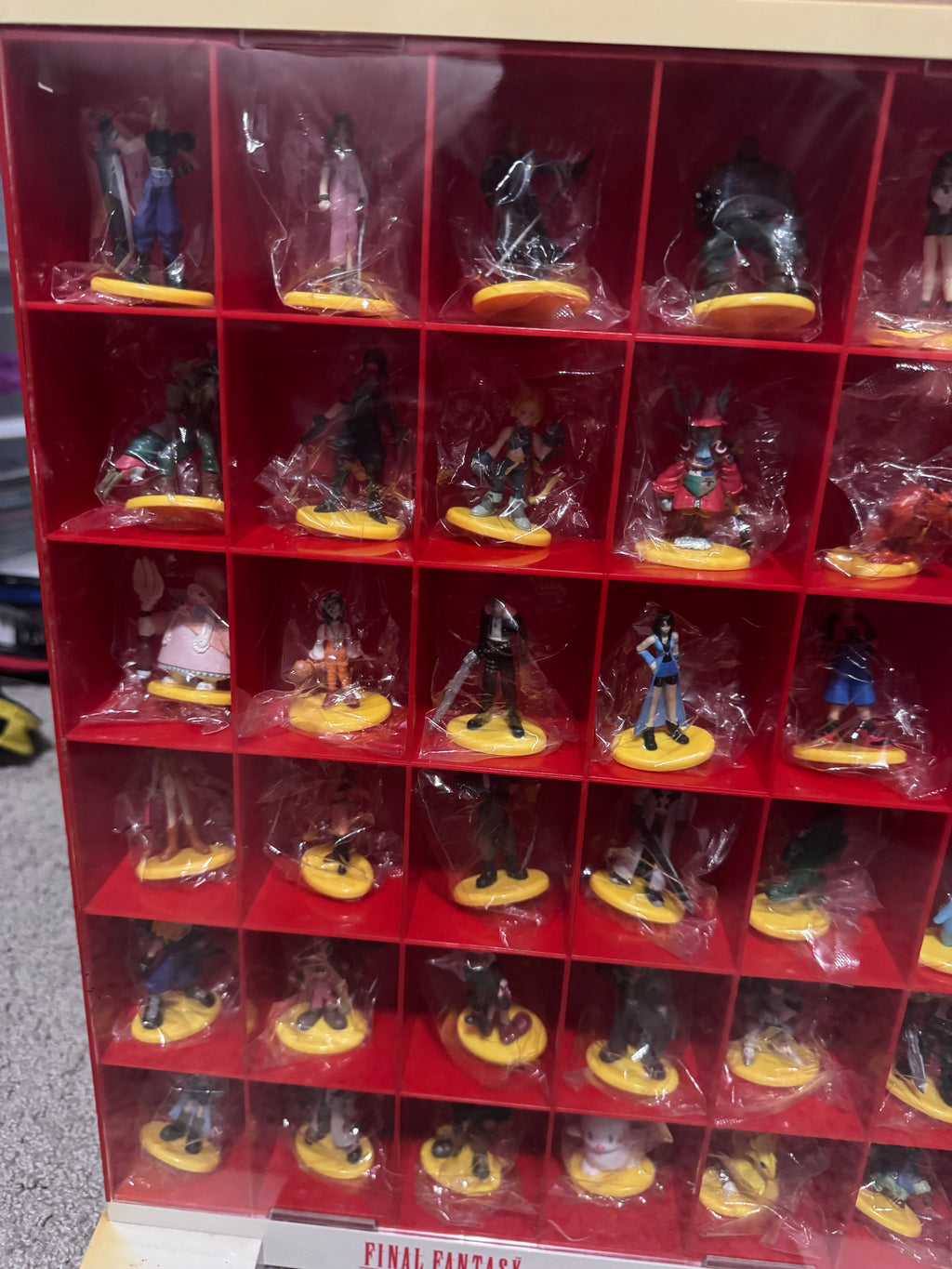 Final Fantasy X Coca-Cola Figurine Set (Japanese import)