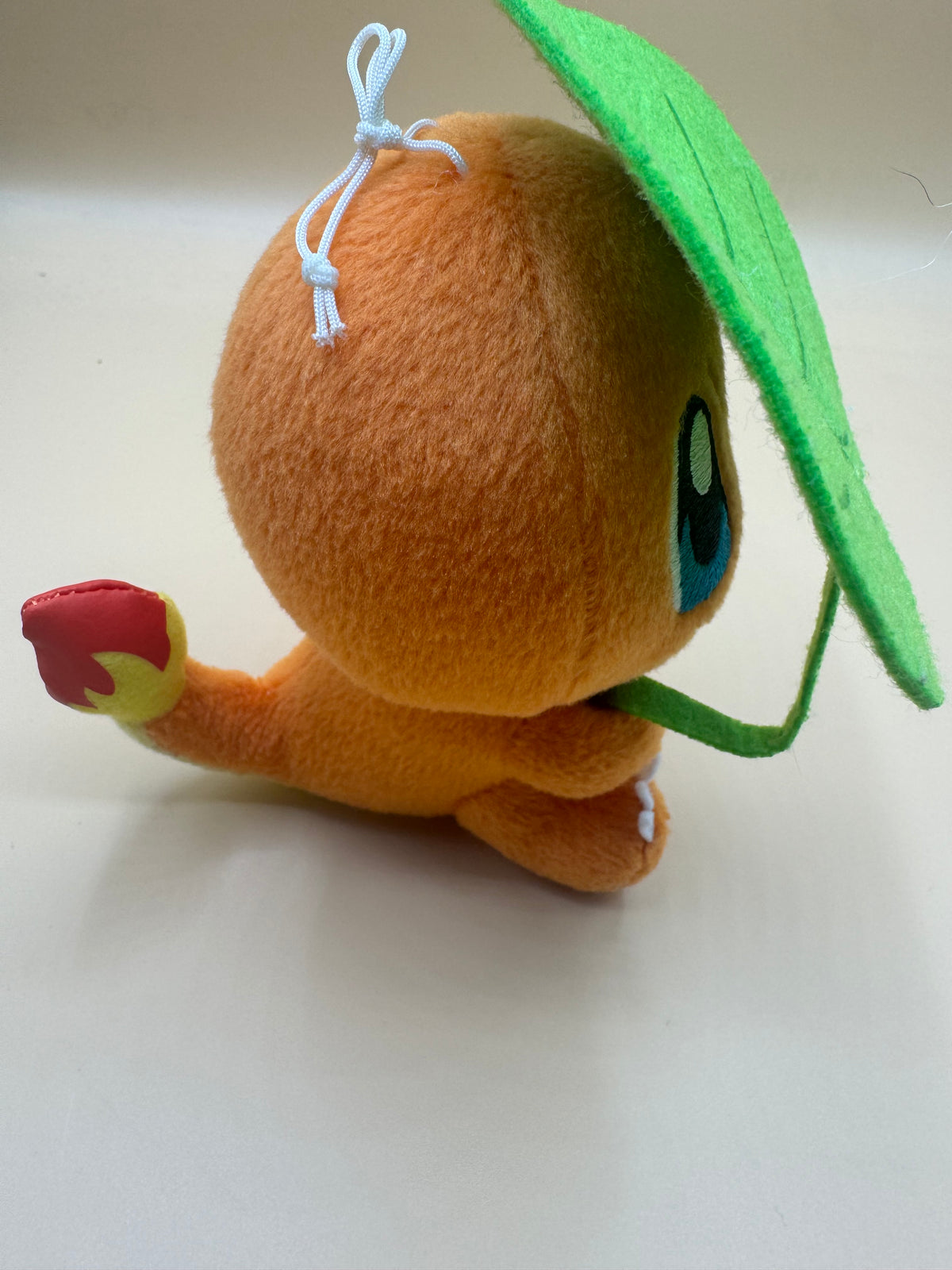 Banpresto 2017 "Pokémon the Movie: I Choose You!" Charmander with Leaf plush