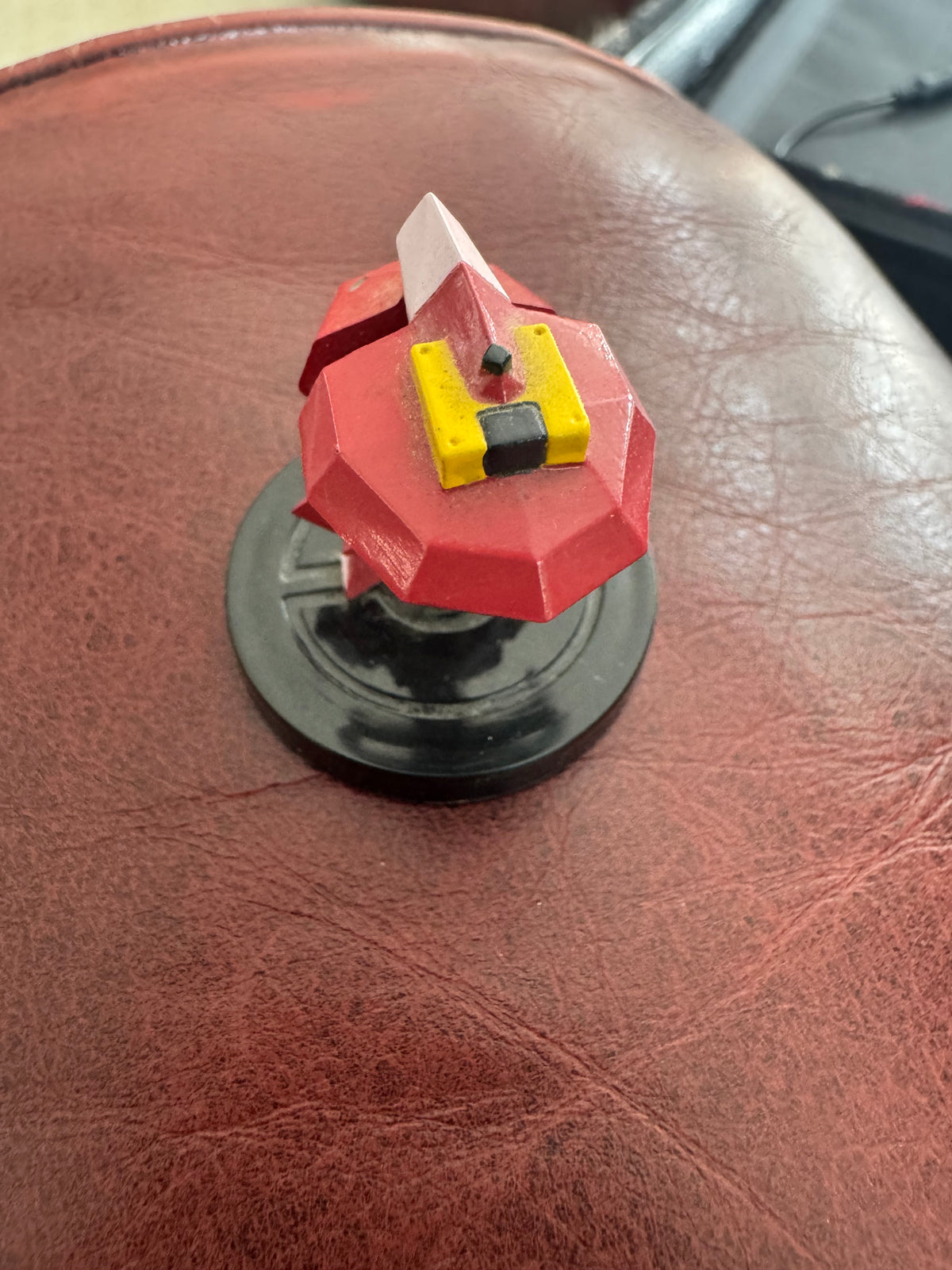 Shiny Genesect Pokémon Rumble U figure