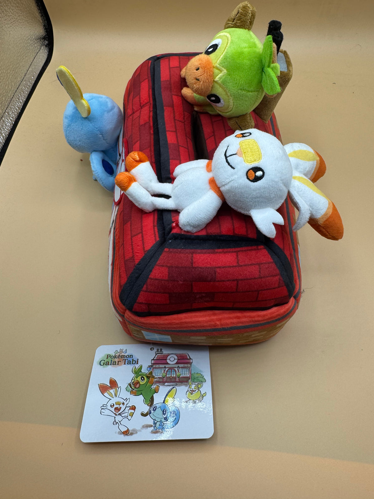Pokémon Center Japan "Galar Tabi" (Galar Journey) Plush Tissue Box Cover
