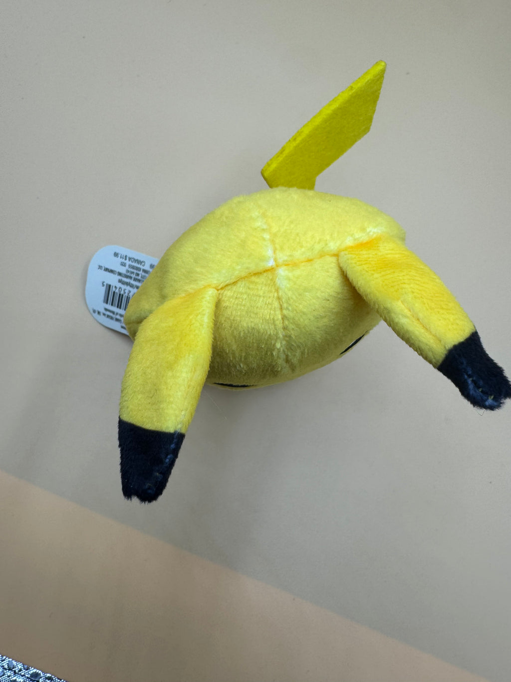 Hallmark Itty Bittys Pokémon Pikachu plush