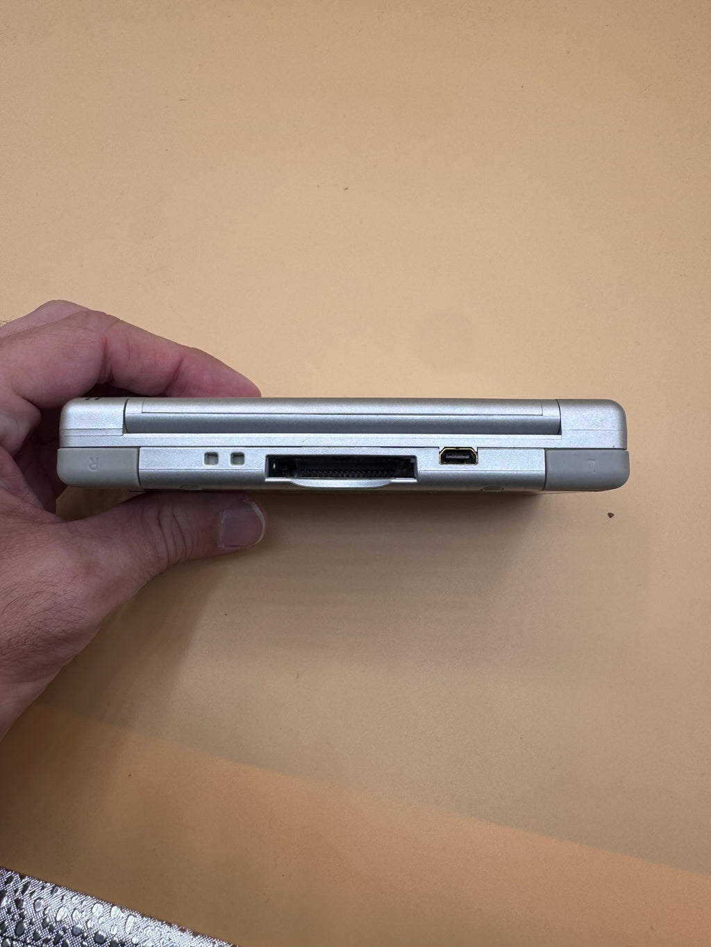 Platinum/Silver Nintendo DS Lite