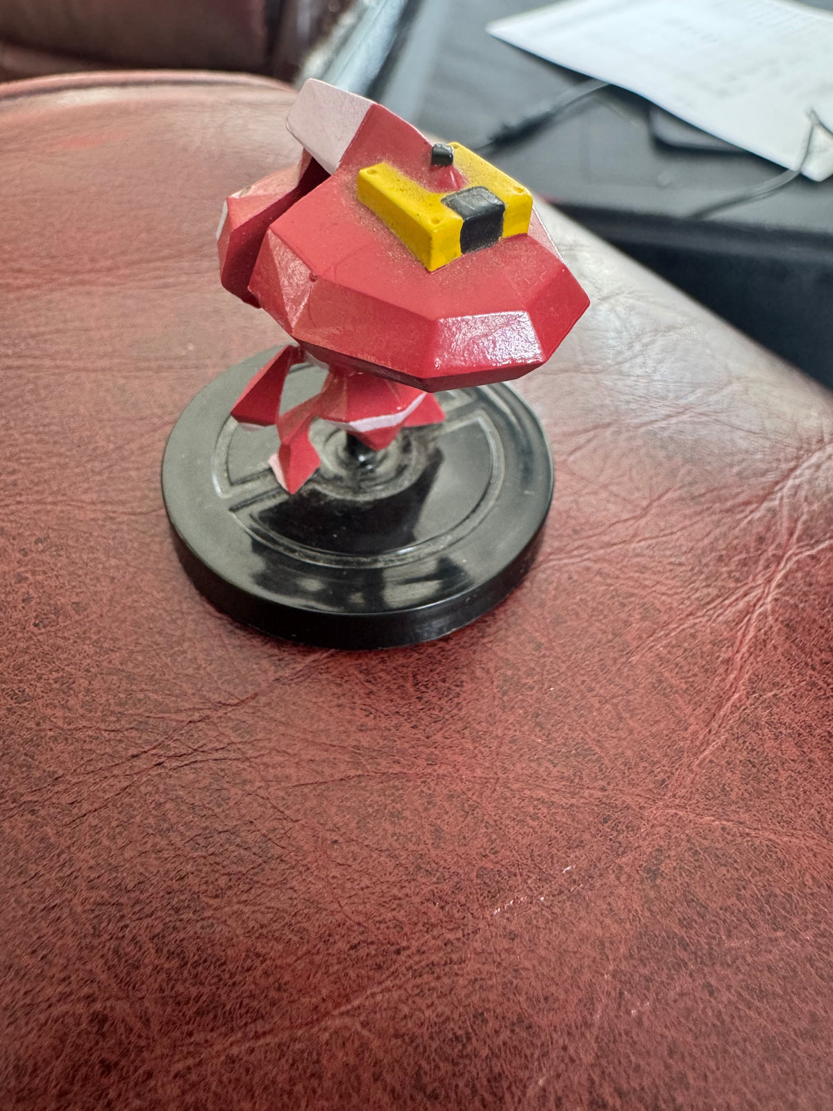 Shiny Genesect Pokémon Rumble U figure