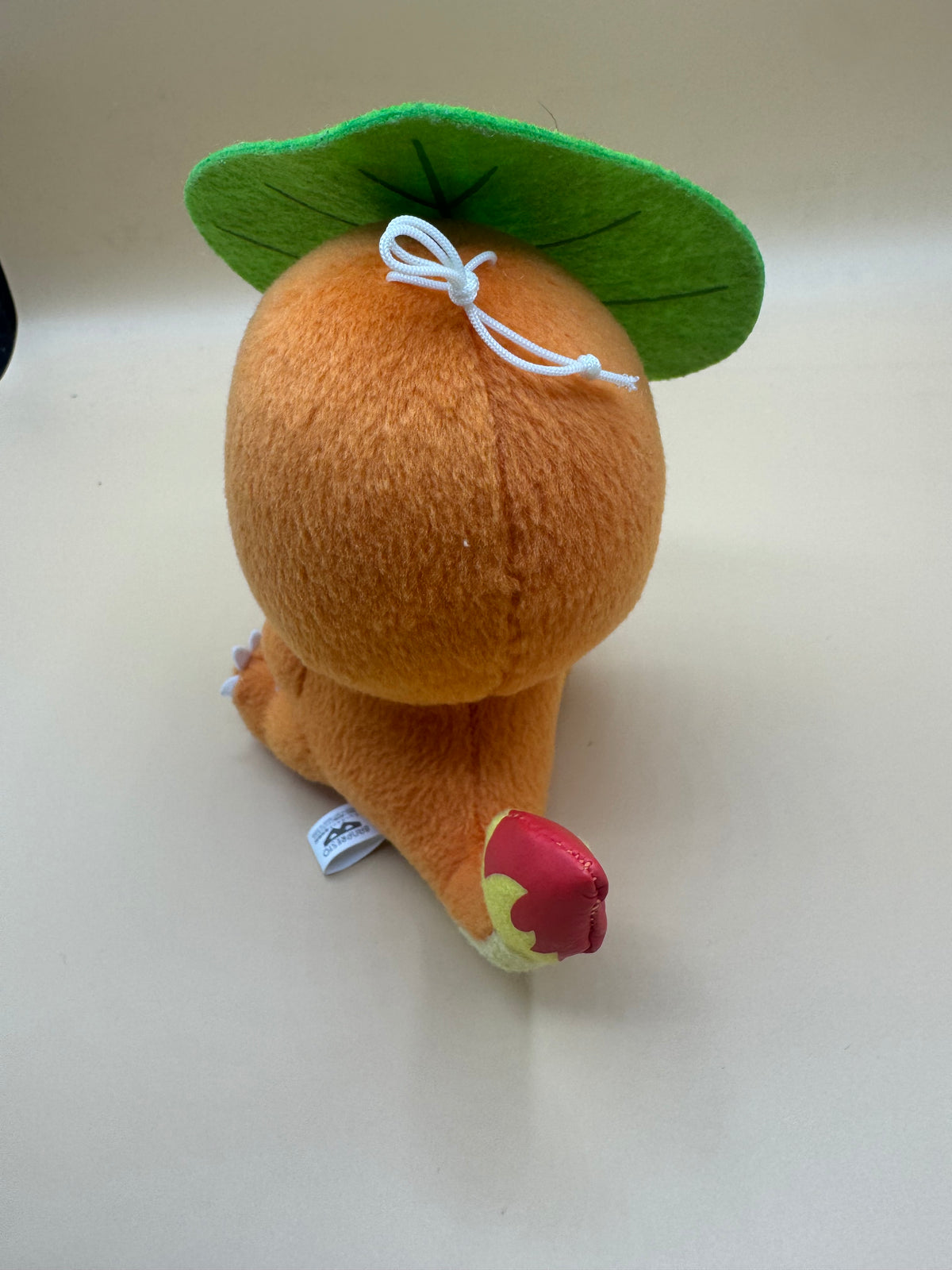 Banpresto 2017 "Pokémon the Movie: I Choose You!" Charmander with Leaf plush