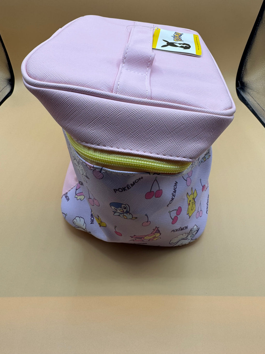 Pokémon Premium Printed Pattern Vanity Pouch (Pink Cherry Version)