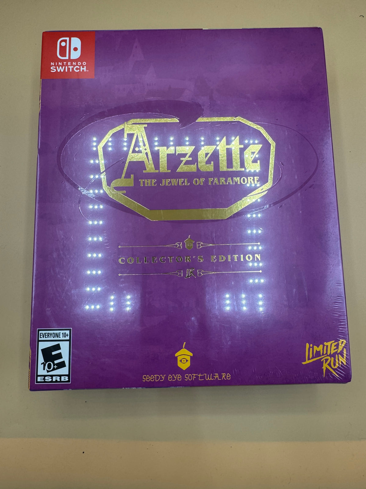 Arzette: The Jewel of Faramore Collector's Edition bundled with Faramore Fuchsia Controller (Brand new sealed)