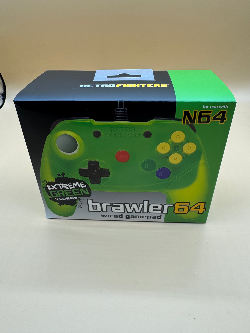 Retro Fighters Brawler64 Wired Gamepad (Extreme Green Limited Edition)