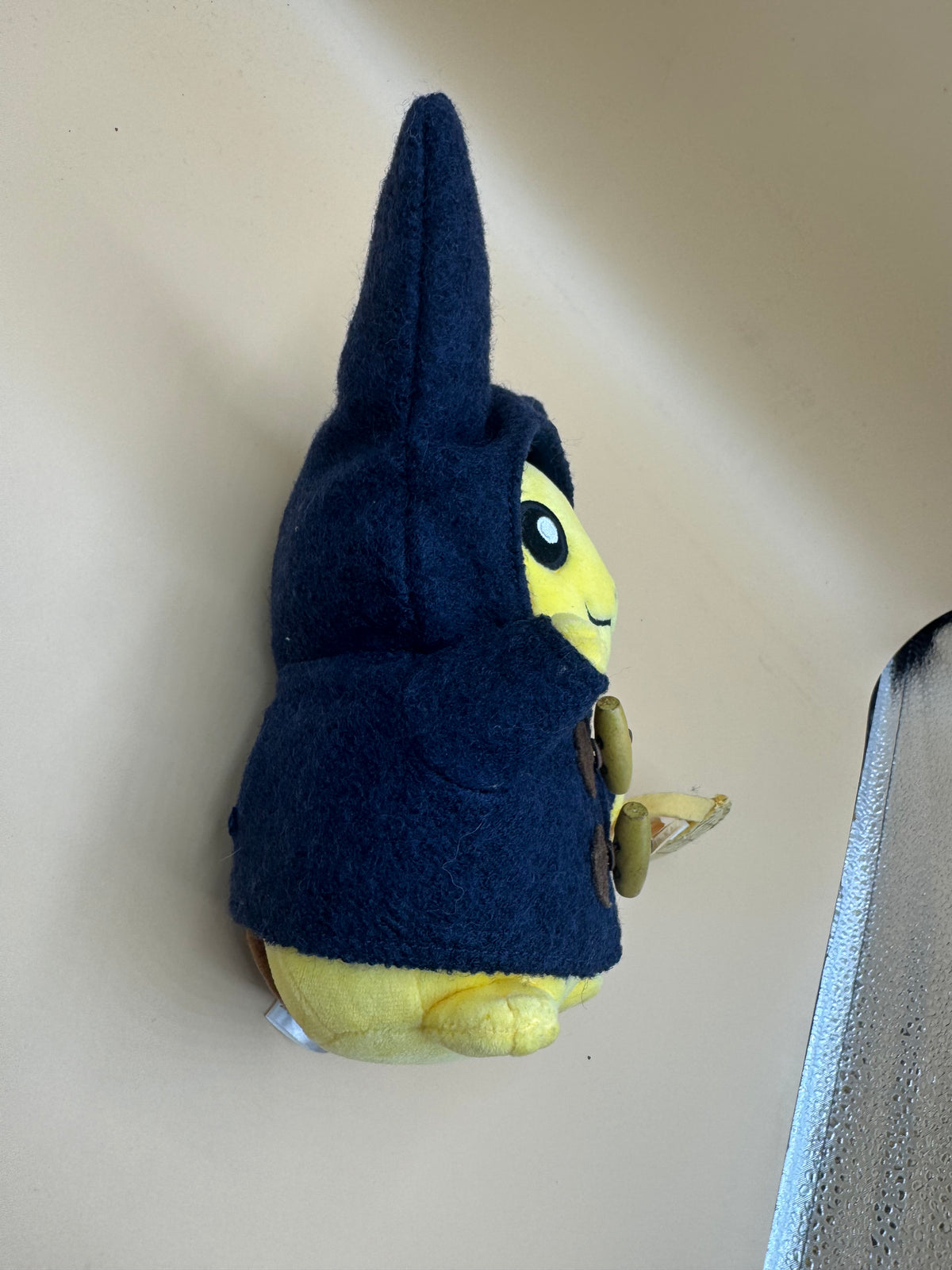 Pokémon Center Original "Monthly Pikachu" November 2015 Edition (Duffle Coat / Mushroom Harvest version)