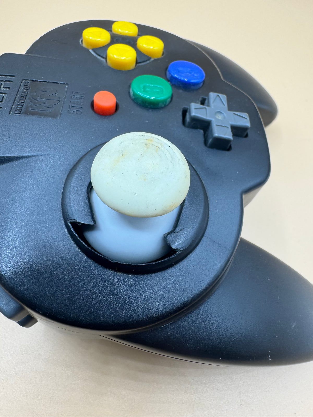 Black Hori Pad Mini 64 Controller