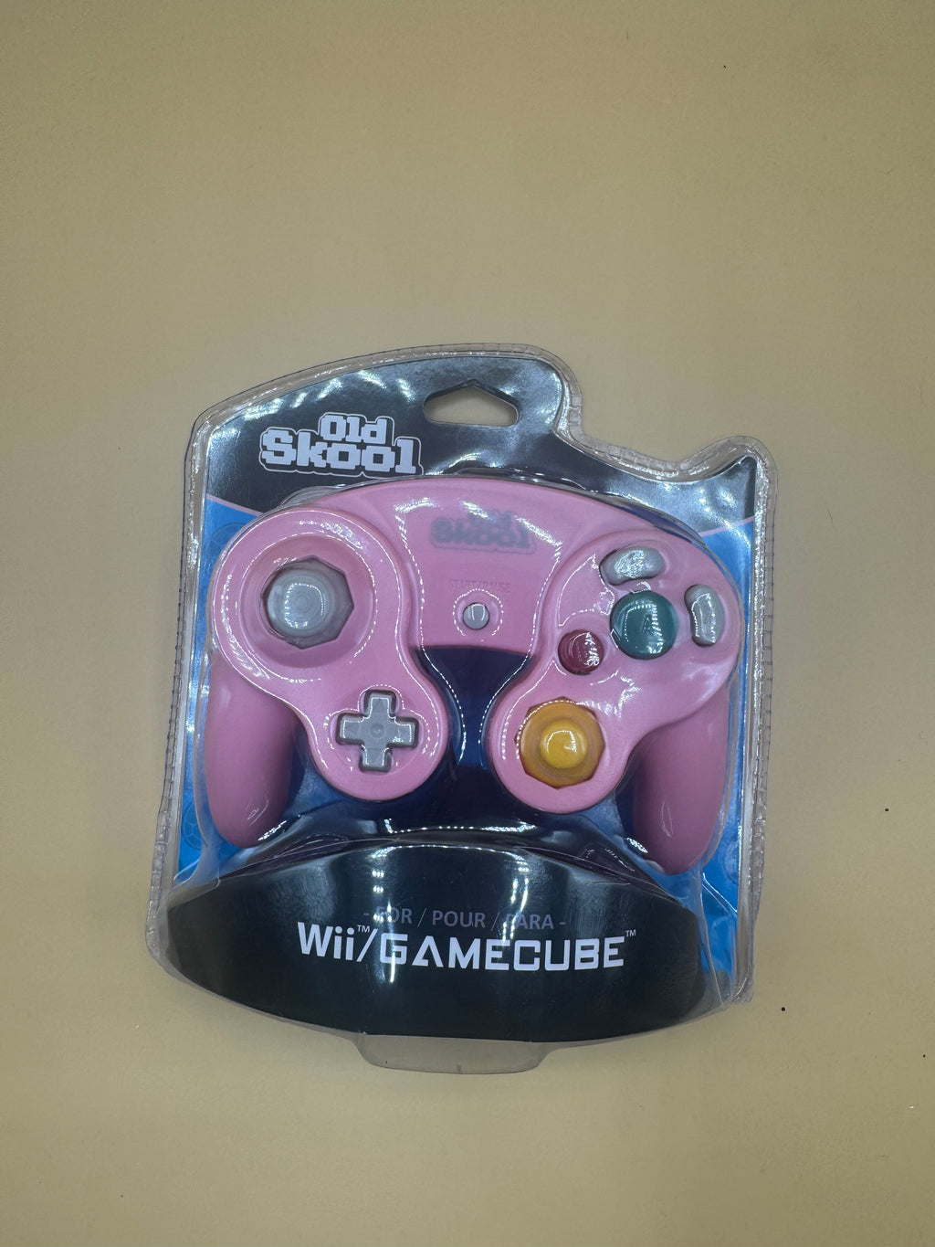 Oldskool Controller for Nintendo GameCube (pink and magenta)