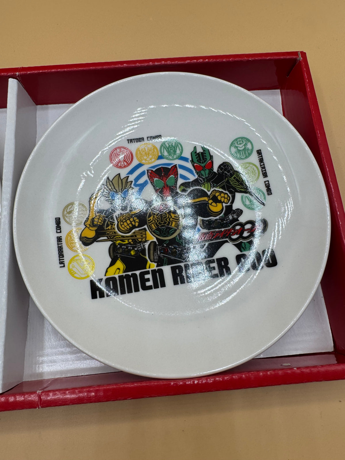 2010 Kamen Rider OOO Ceramic Plate Set 2 (Japanese import)