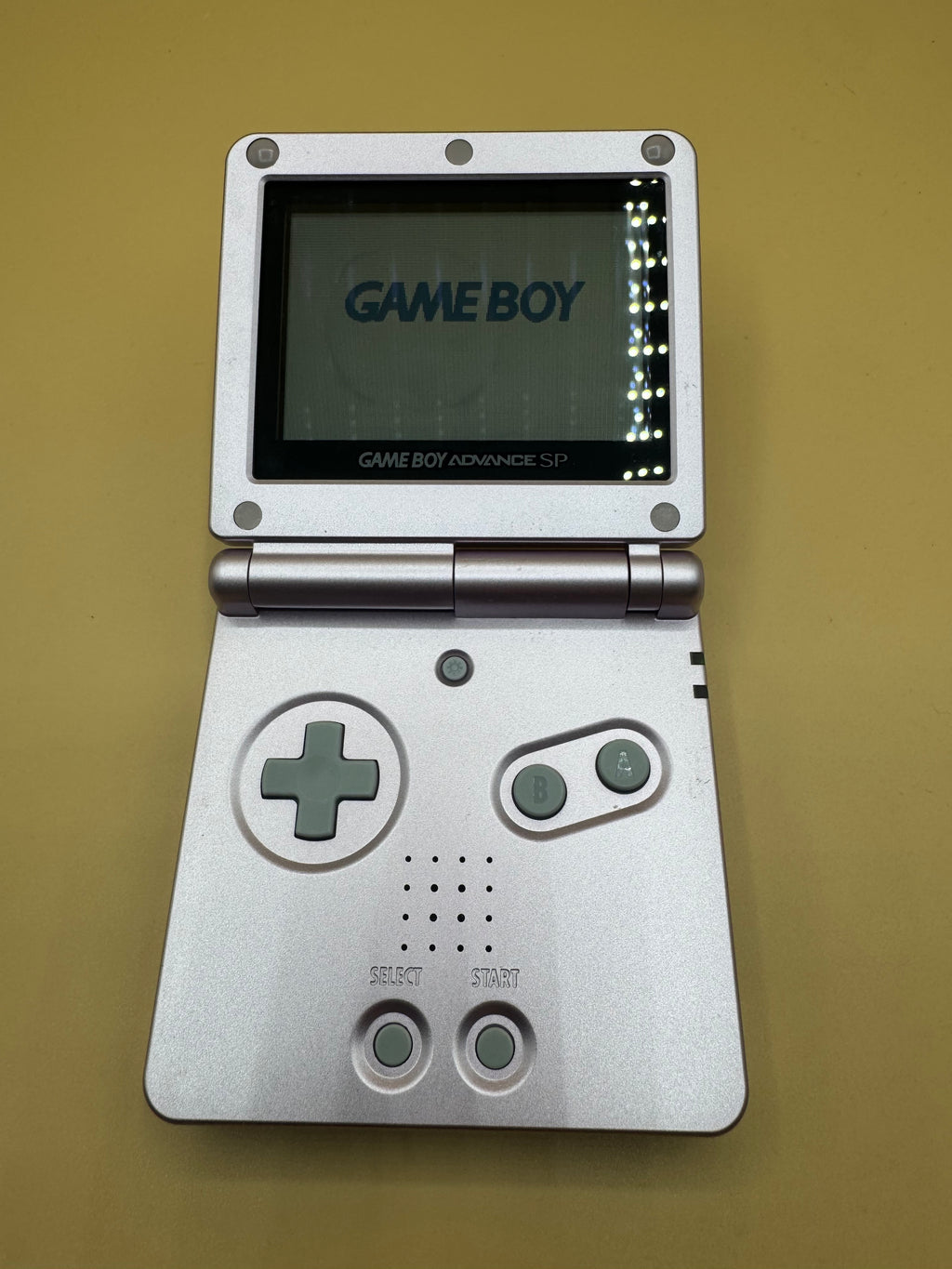 Pearl Pink Nintendo Game Boy Advance SP