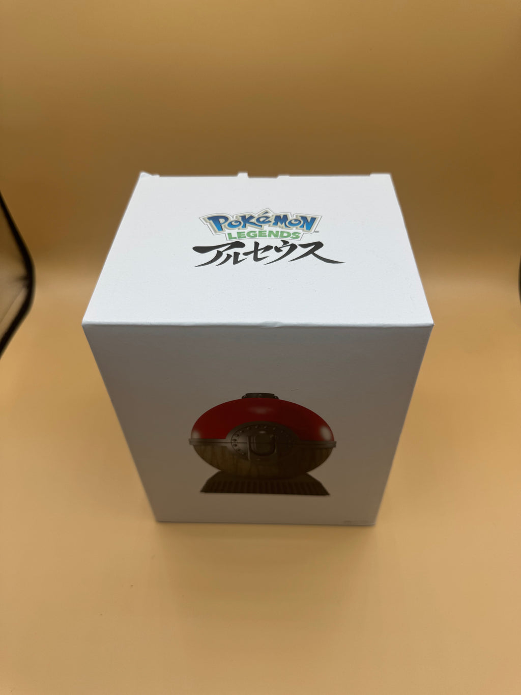 Pokémon Center Official Hisui Monster Ball (Poké Ball)Replica Figure (Japanese import)
