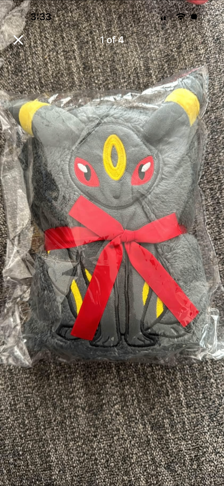 Pokémon Umbreon Plushie Blanket - front